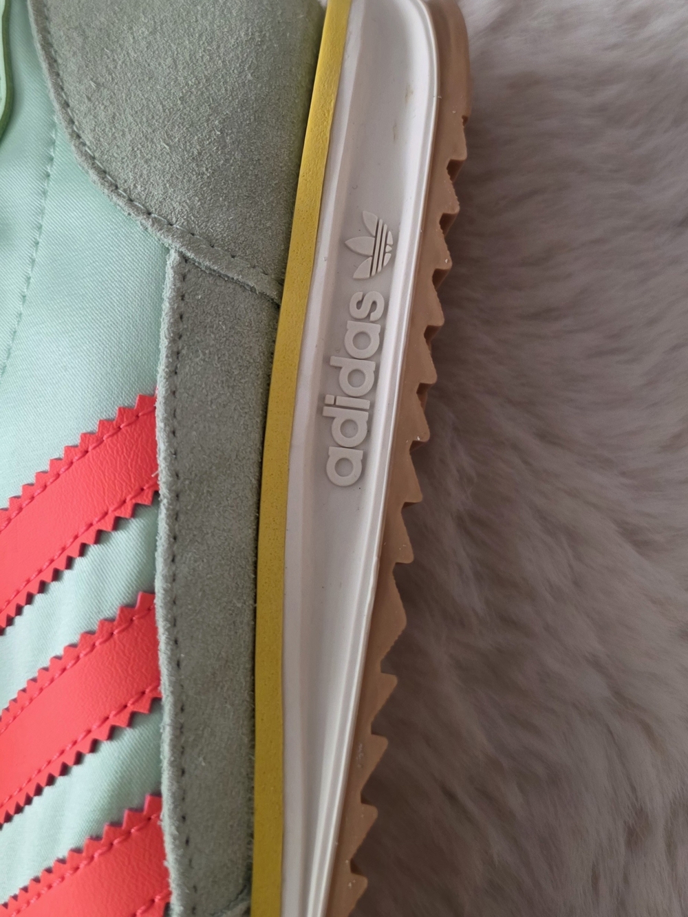 Adidas SL 72 OG Sneakers In Mint Green with Coral Stripes. - Picture 4 of 12